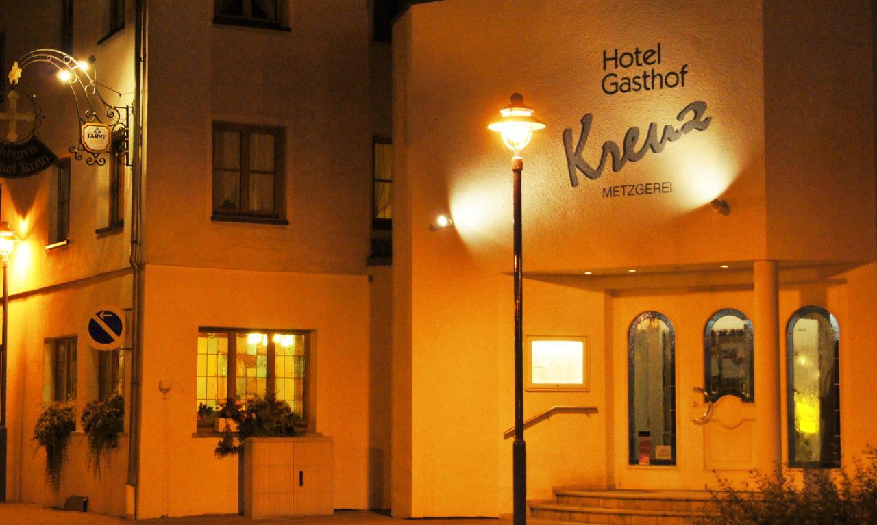 Hotel Gasthof Kreuz Бад-Бухау Экстерьер фото